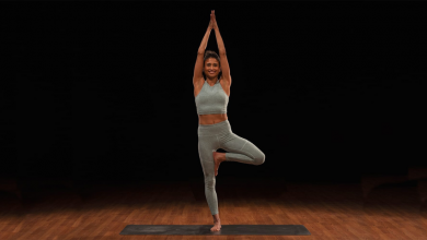 how-to-do-tree-pose-in-yoga-(vrksasana)